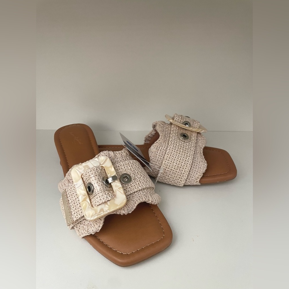 Target Universal Thread Chrissy Sandals